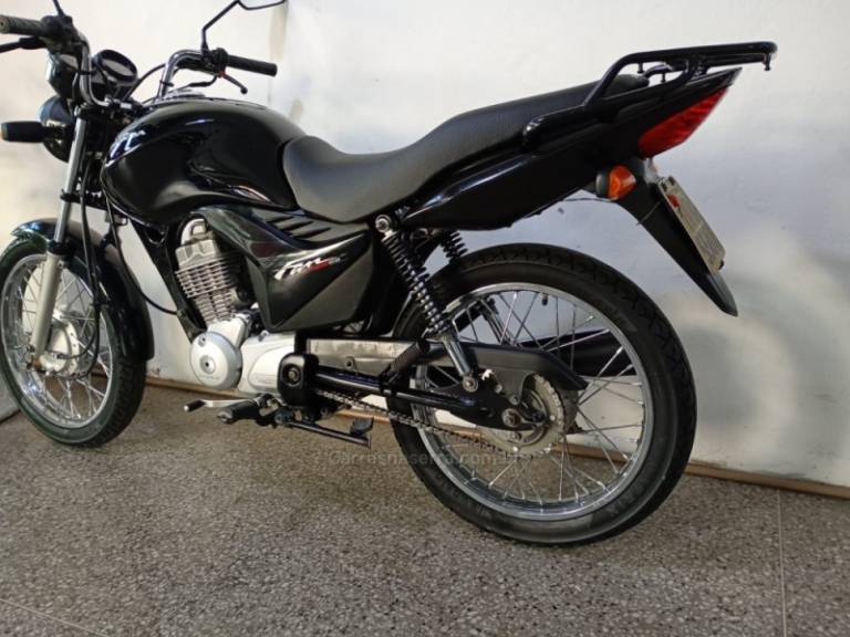 HONDA - CG 125 - 2013/2013 - Preta - R$ 9.900,00