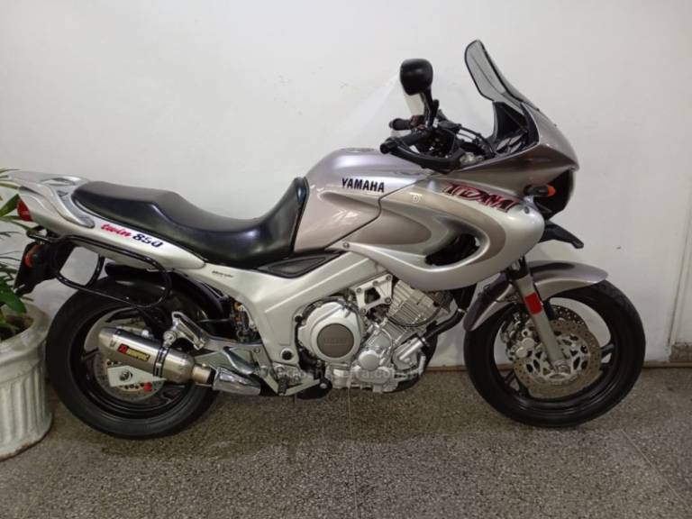 YAMAHA - TDM - 2000/2000 - Preta - R$ 21.900,00