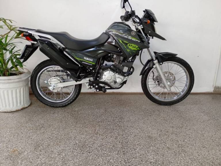 YAMAHA - XTZ - 2014/2015 - Cinza - R$ 14.990,00